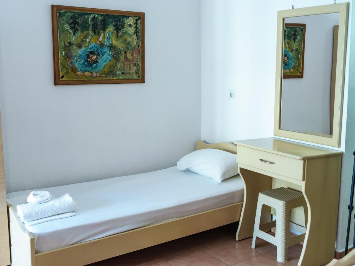 Achilleas Apartments Paralía Skotínis Extérieur photo